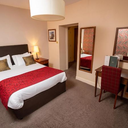 Cross Hands Hotel By Greene King Inns Old Sodbury Экстерьер фото